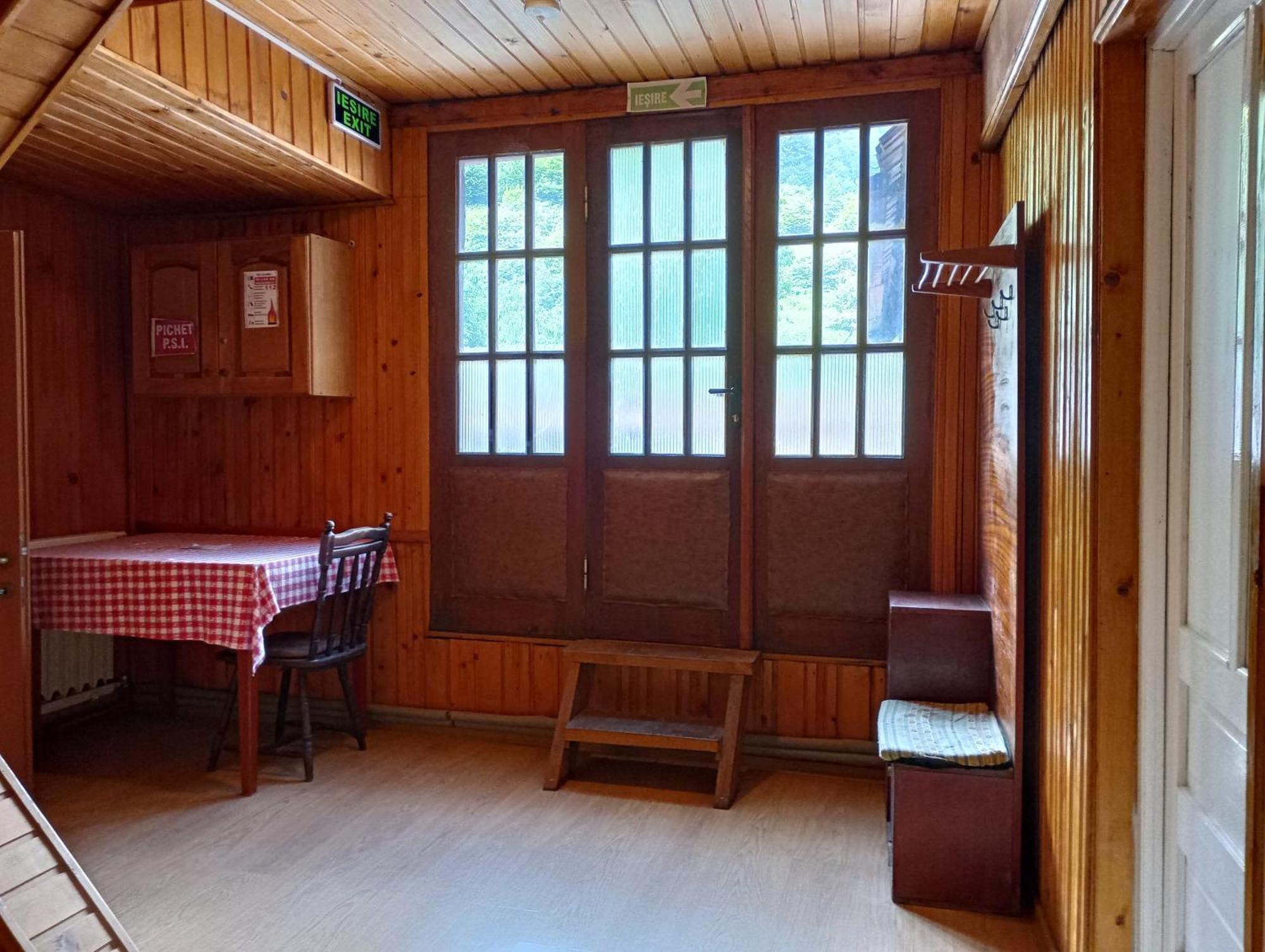 Pensiunea Irina 3 Zărneşti Exterior foto